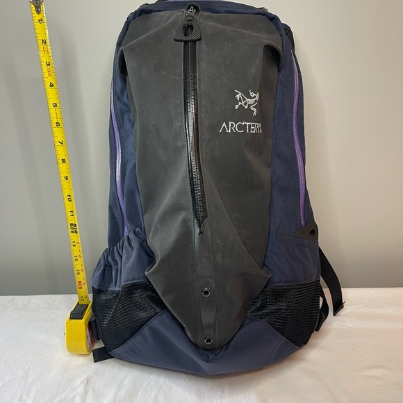 Arc'teryx Other - Arc'teryx Black and Blue Backpack Modern Design